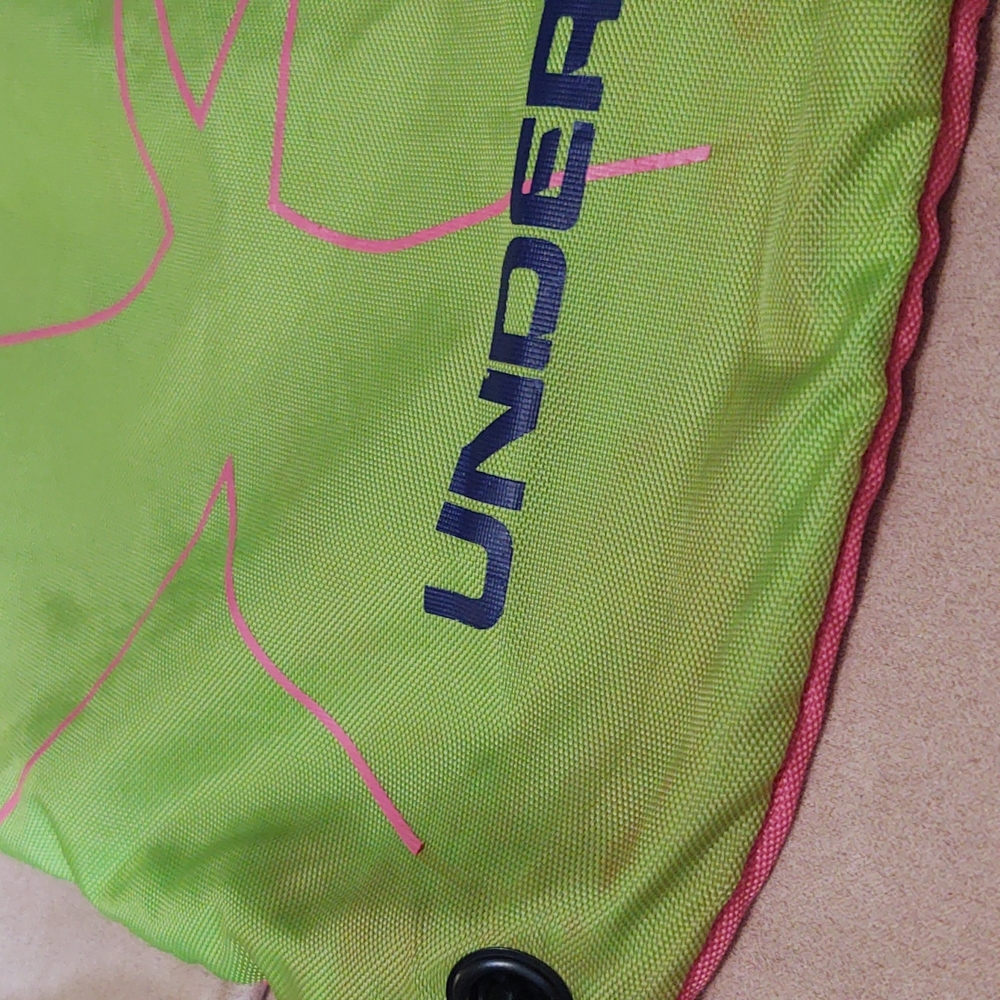Under Armour Neon Reversable Drawstring Backpack - Picture 3 of 11